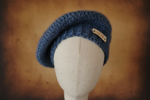1576 Bunnet — Front View